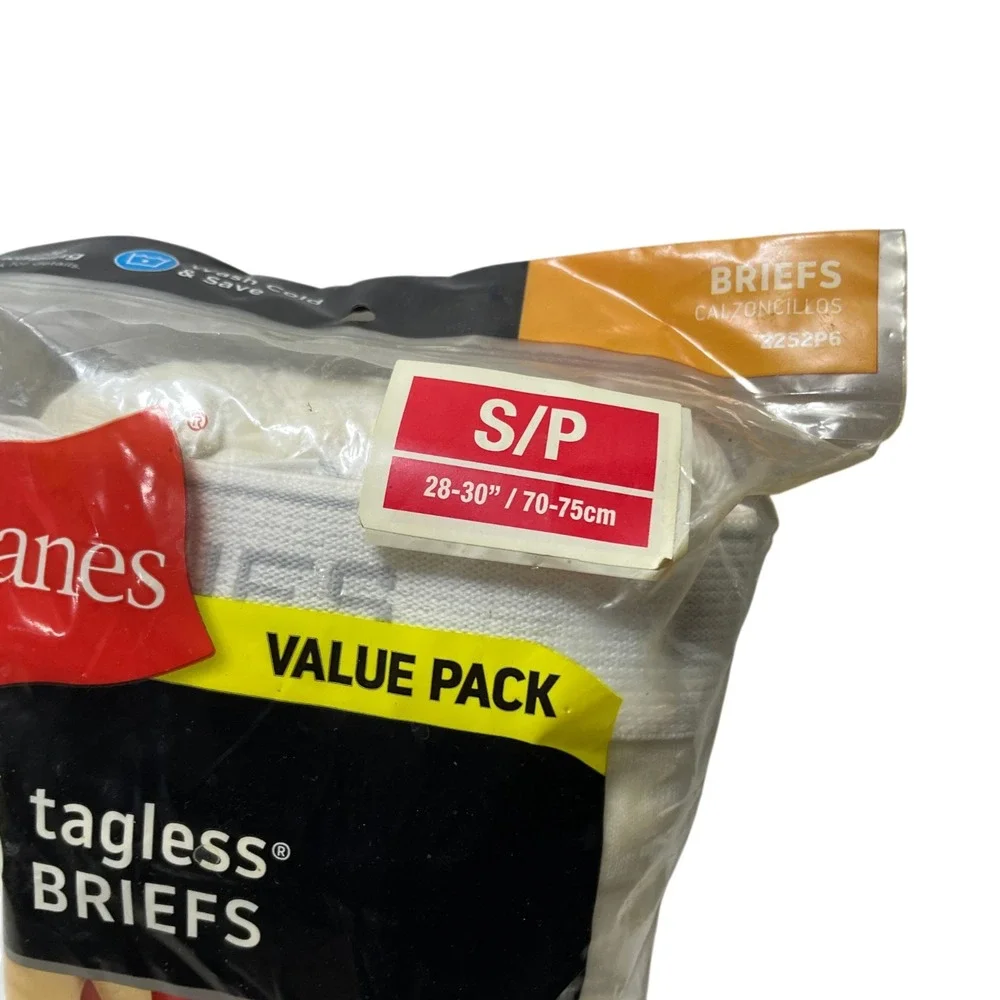 Hanes 6 Tagless Briefs Small 28-30 NEW  2252P6 (top pair has yellowed)